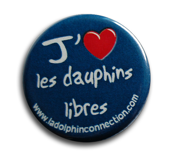 Badge bleu J'aime les dauphins libres